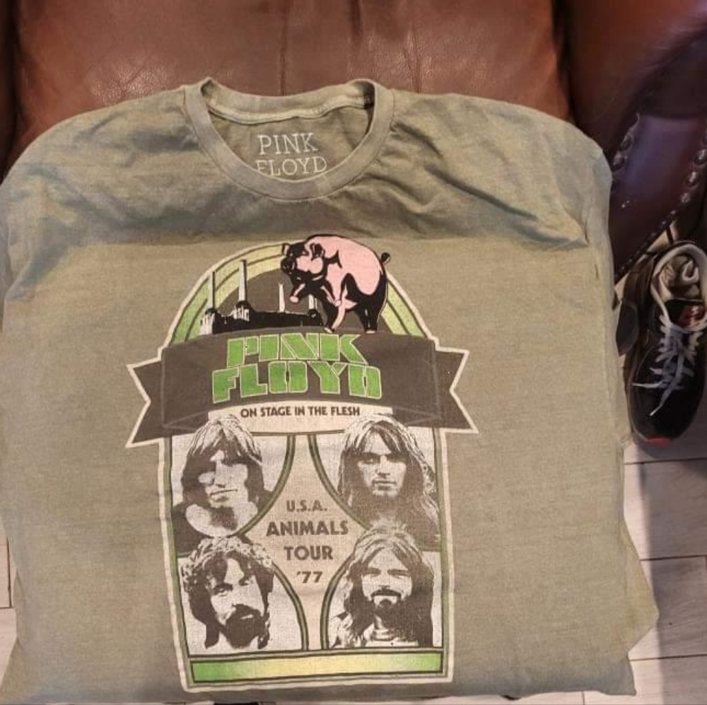 T shirt